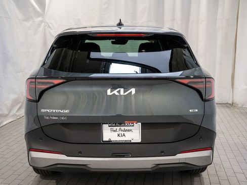 New 2026 Kia Sportage LX image 5