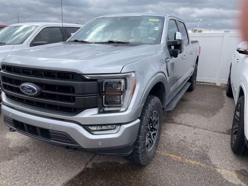 Used 2022 Ford F150 Lariat w/ Equipment Group 502A High image 3