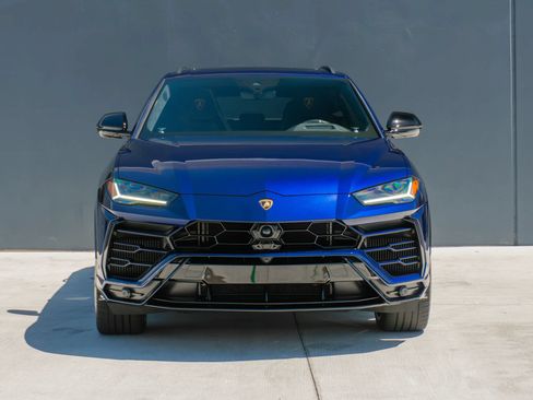 Used 2021 Lamborghini Urus AWD/4WD image 4