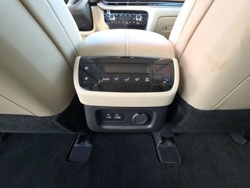 Used 2023 INFINITI QX60 Luxe FWD image 25