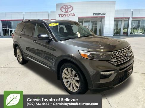 Used 2020 Ford Explorer Limited image 2