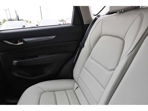 Certified 2025 MAZDA CX-5 AWD 2.5 S w/ Preferred Package image 9