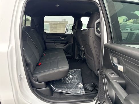 New 2026 RAM 1500 Express image 25