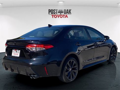 Used 2024 Toyota Corolla SE image 7