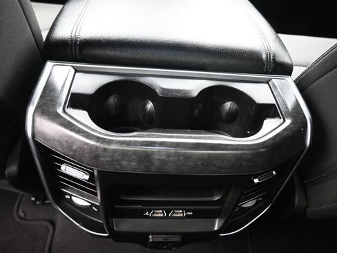 Used 2019 RAM 1500 Big Horn AWD/4WD image 38