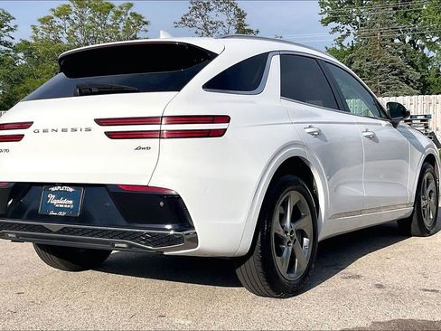 Used 2026 Genesis GV70 2.5T AWD/4WD image 13