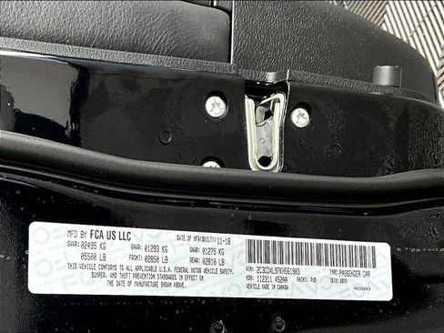 Used 2019 Dodge Charger SRT Hellcat w/ Harman/Kardon Audio Group RWD image 16