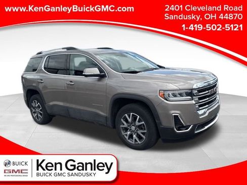 Certified 2023 GMC Acadia SLT w/ Technology Package AWD/4WD image 1