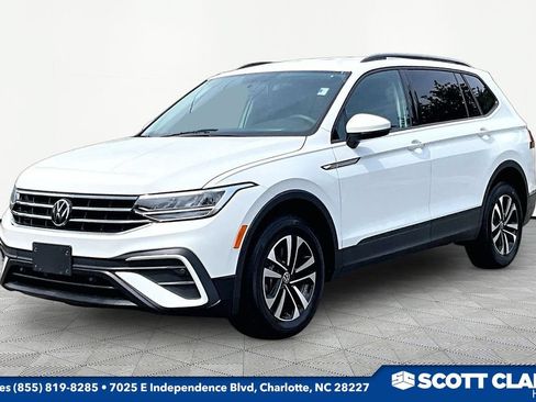Used 2022 Volkswagen Tiguan S AWD/4WD image 3