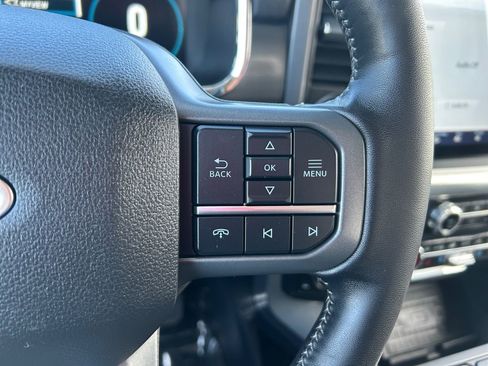 Used 2022 Ford F150 Lariat image 22