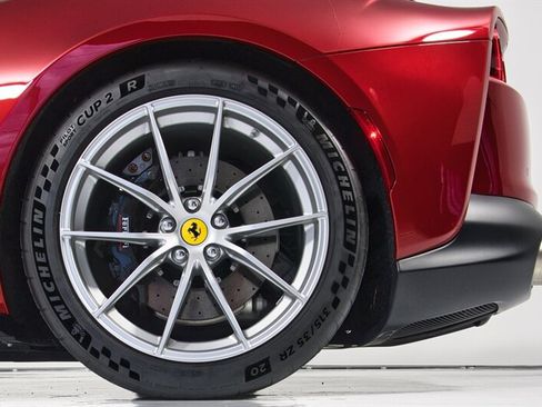 Used 2021 Ferrari 812 GTS RWD image 10