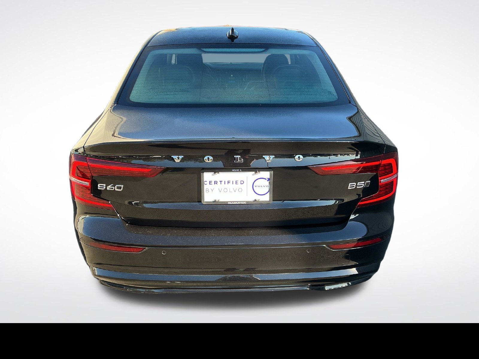Certified 2024 Volvo S60 B5 Core w/ Climate Package AWD/4WD image 4