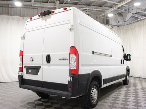 Used 2025 RAM ProMaster 2500 w/ Convenience Group FWD image 23