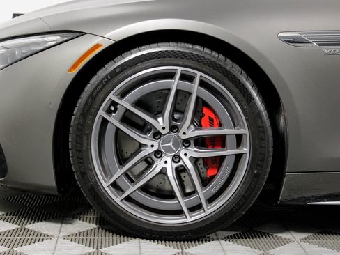 Certified 2023 Mercedes-Benz SL 55 AMG 4MATIC image 33