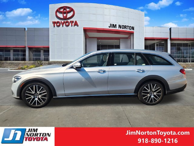 Used 2021 Mercedes-Benz E 450 4MATIC All-Terrain Wagon image 4
