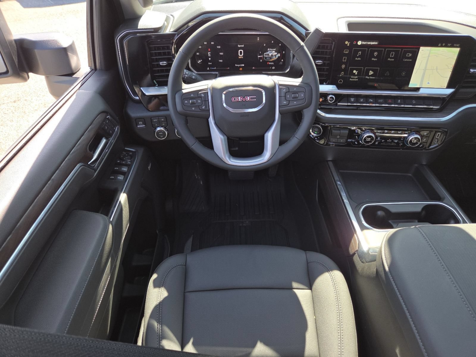 New 2026 GMC Sierra 2500 SLT w/ SLT Premium Package AWD/4WD image 28