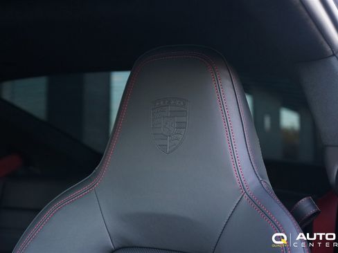 Used 2025 Porsche 911 Carrera 4 GTS image 22