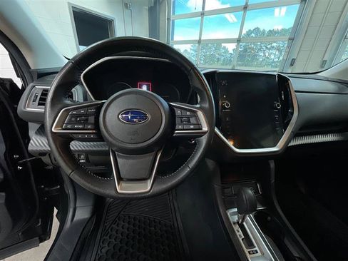 Used 2024 Subaru Ascent Premium w/ Convenience Package image 13