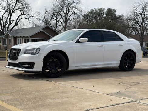 Used 2021 Chrysler 300 S w/ S Model Appearance Package image 1