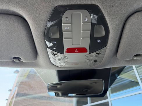 Used 2024 Kia EV9 Light Long Range image 25