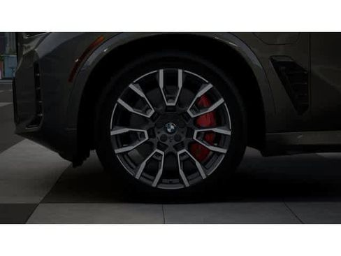 New 2026 BMW X5 xDrive50e image 7