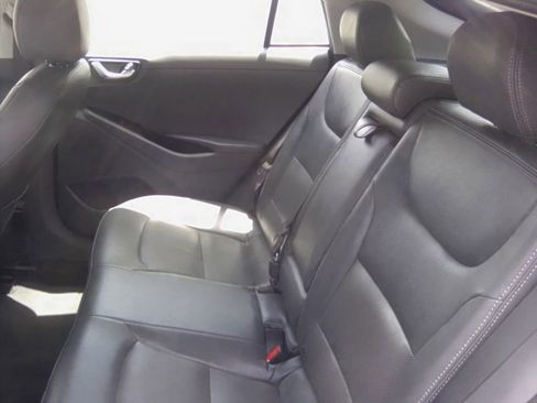 Used 2019 Hyundai Ioniq SEL FWD image 12