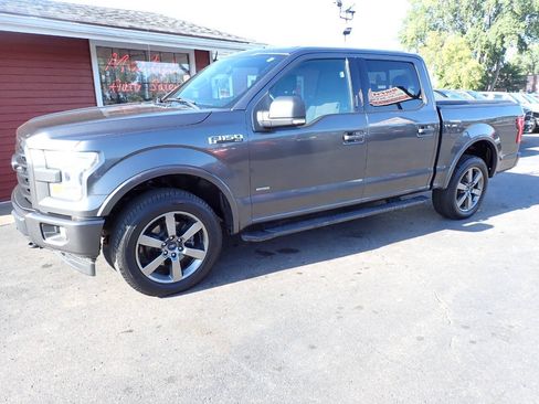 Used 2017 Ford F150 XLT w/ Equipment Group 302A Luxury AWD/4WD image 3