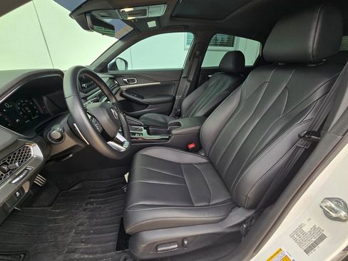 Used 2024 Acura Integra A-Spec FWD image 11