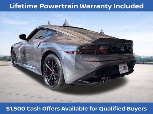 New 2026 Nissan Z Performance w/ Floor Mat Package image 2