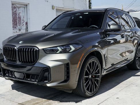 Used 2024 BMW X5 sDrive40i w/ M Sport Package RWD image 12
