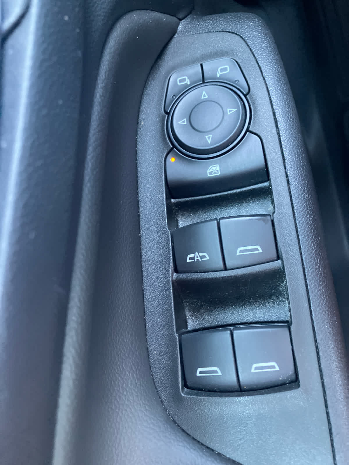 Used 2021 Chevrolet Equinox LT FWD image 10