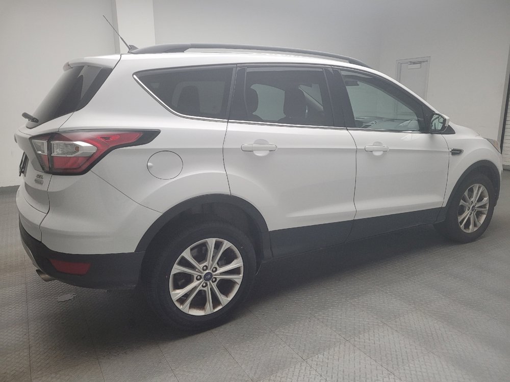 Used 2018 Ford Escape SEL FWD image 10