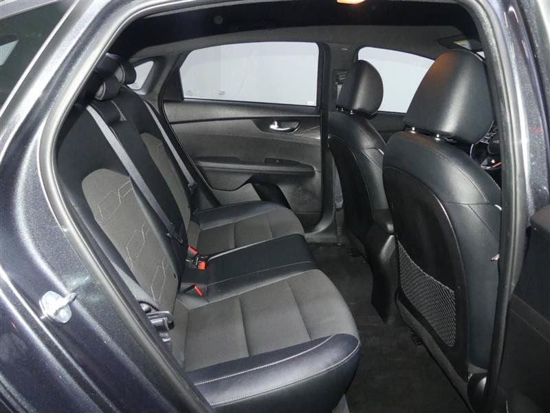 Used 2023 Kia Forte GT-Line FWD image 28