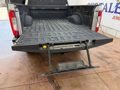 Used 2019 Ford F250 XLT w/ XLT Value Package image 18