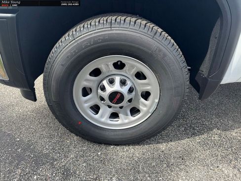New 2026 GMC Sierra 2500 Pro AWD/4WD image 11