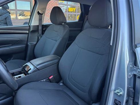 Used 2024 Hyundai Tucson SE image 31