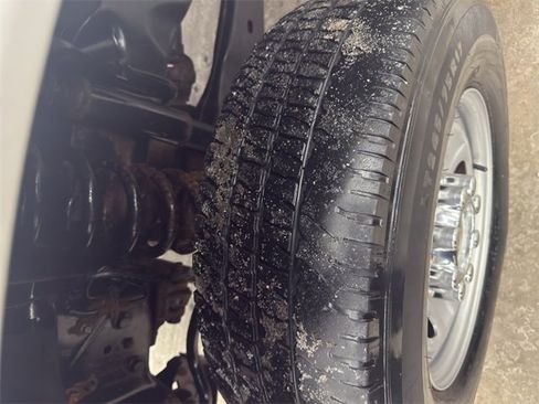 Used 2017 Ford F250 XL w/ Power Equipment Group image 28