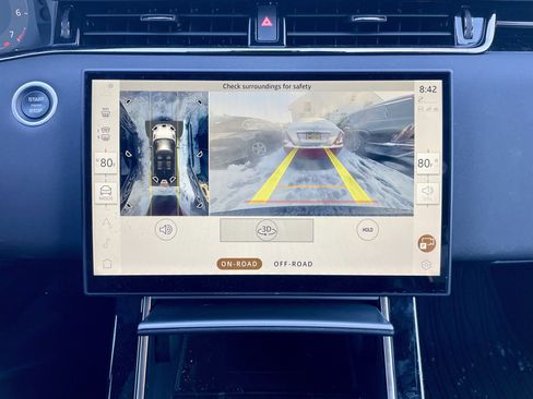 Certified 2025 Land Rover Range Rover Evoque S image 28