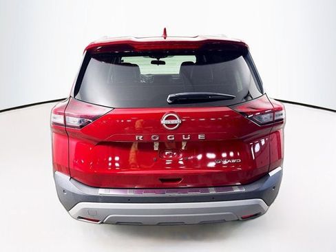 Used 2023 Nissan Rogue SV w/ SV Premium Package image 6