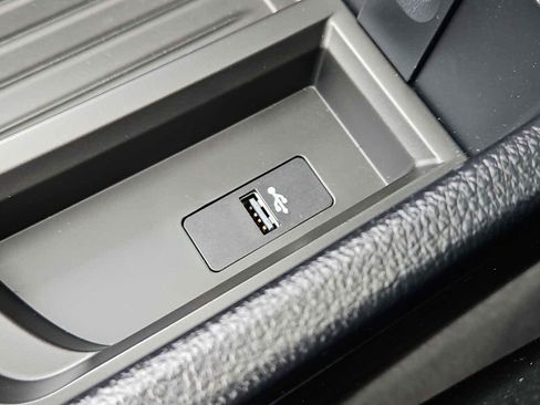 Used 2018 BMW 330i xDrive Sedan w/ Premium Package image 30