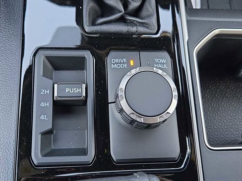 New 2026 Toyota Tundra SR5 AWD/4WD image 24