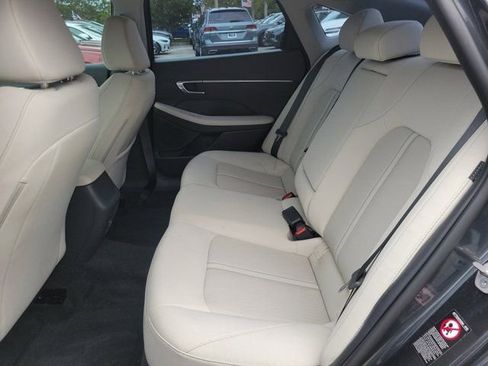 Used 2023 Hyundai Sonata SEL FWD image 7