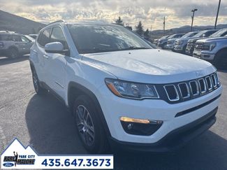 Used 2020 Jeep Compass Latitude image 1