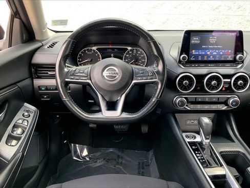 Certified 2023 Nissan Sentra SV image 4