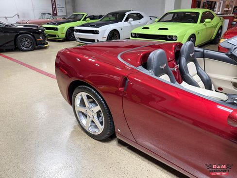 Used 2007 Chevrolet Corvette Convertible w/ Preferred Equipment Group image 51