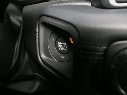 Used 2026 Jeep Wrangler Unlimited Sahara AWD/4WD image 28