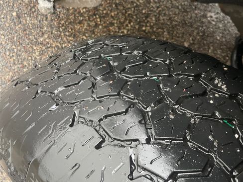 Used 2021 GMC Sierra 1500 Elevation w/ Preferred Package image 6