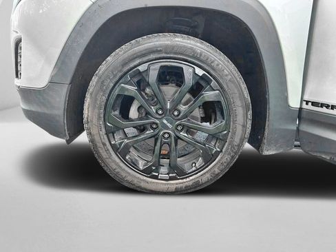 Used 2020 GMC Terrain SLE w/ Driver Convenience Package AWD/4WD image 10