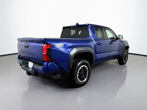 Used 2024 Toyota Tacoma TRD Off-Road AWD/4WD image 6
