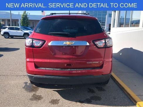 Used 2013 Chevrolet Traverse LT FWD image 5